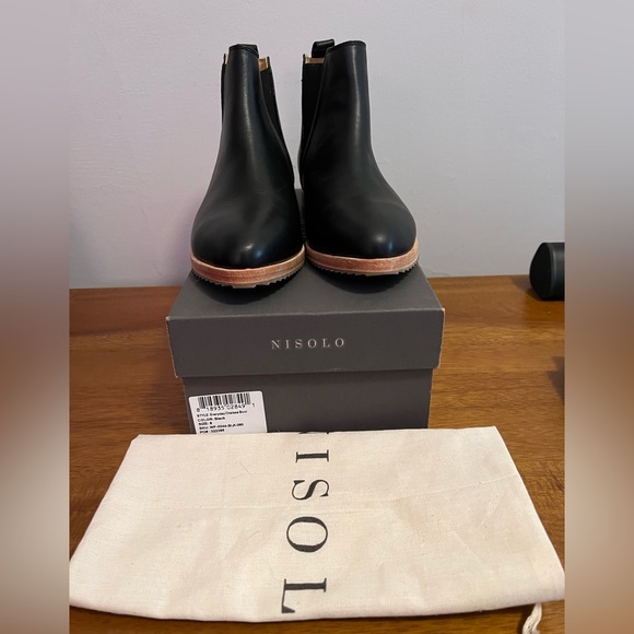Nisolo Everyday Chelsea Boot Size 8 - Picture 6 of 8